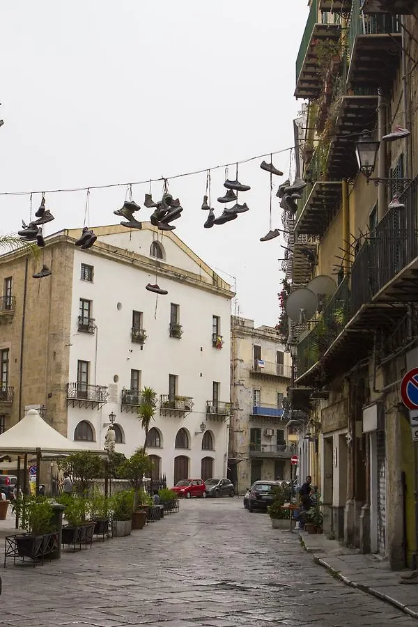 Casa Di Charme A Palazzo La Lumia Hotell Palermo 0*,